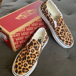 Almost new leopard print Vans, classic slip on size 7.5 women
